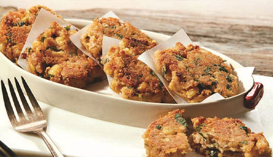 Lime Spiced Mini Tostada with Guacamole Topper